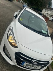 2016 - Hyundai i30 Manual