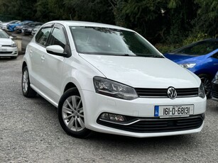 2016 - Volkswagen Polo Automatic