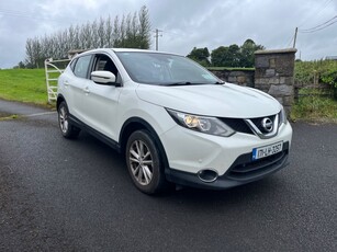 2017 - Nissan Qashqai Manual