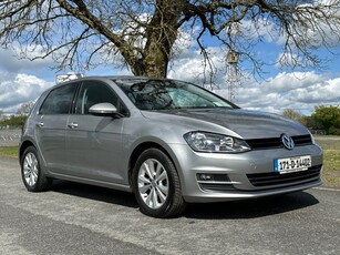 2017 - Volkswagen Golf Manual