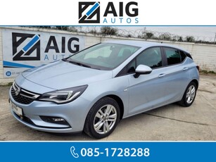 2018 - Vauxhall Astra Manual