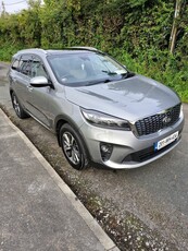 2020 - Kia Sorento Manual