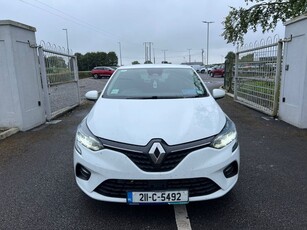 2021 - Renault Clio Manual