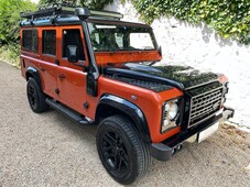 LAND ROVER DEFENDER