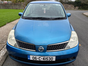 NISSAN TIIDA