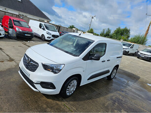 VAUXHALL COMBO