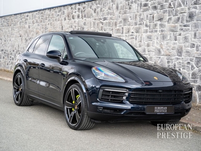 2022 (221) Porsche Cayenne