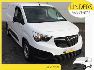 2024 (241) Opel Combo