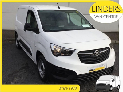 2024 (241) Opel Combo