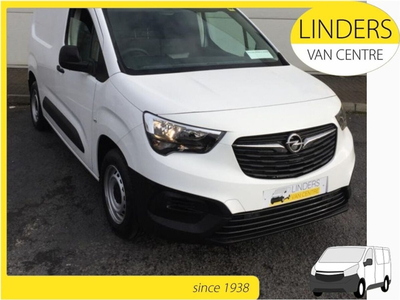 2024 (241) Opel Combo