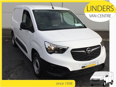 2024 (241) Opel Combo