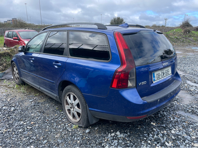 VOLVO V50