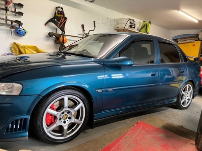 2002 - Vauxhall Vectra Manual