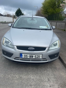 2005 - Ford Focus Manual