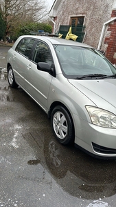 2006 - Toyota Corolla Manual