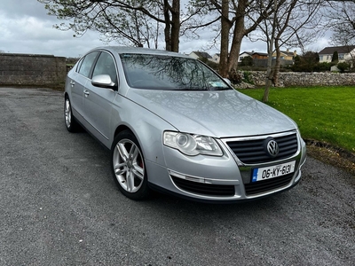 2006 - Volkswagen Passat Manual