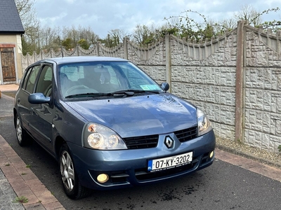 2007 - Renault Clio Manual