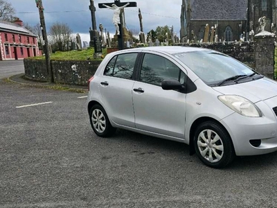 2007 - Toyota Yaris Manual