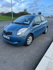 2007 - Toyota Yaris Manual