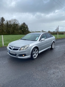 2008 - Vauxhall Vectra ---