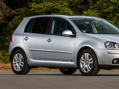 2008 - Volkswagen Golf Manual