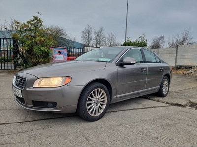 2008 - Volvo S80 Manual