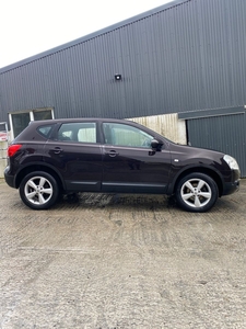 2009 - Nissan Qashqai ---