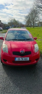 2009 - Toyota Yaris Manual