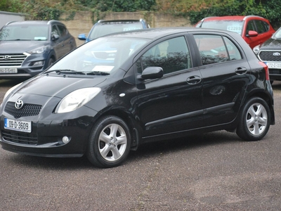 2009 - Toyota Yaris Manual