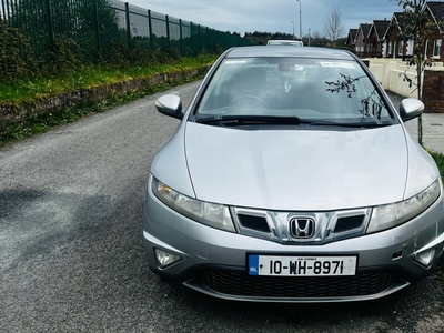 2010 - Honda Civic ---