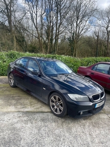 2011 - BMW 3-Series Manual