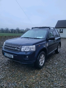 2011 - Land Rover Freelander Manual