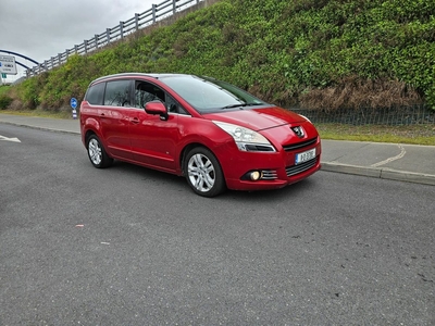 2011 - Peugeot 5008 Manual