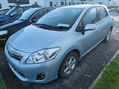 2011 - Toyota Auris Automatic