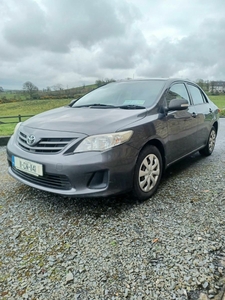 2011 - Toyota Corolla Manual