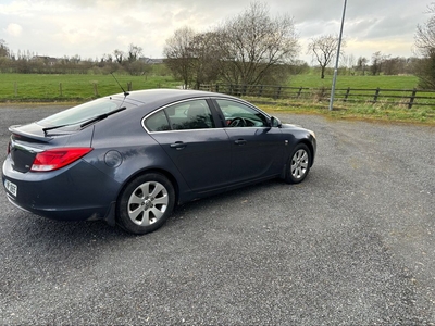 2011 - Vauxhall Insignia ---