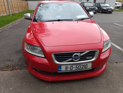 2011 - Volvo S40 Manual