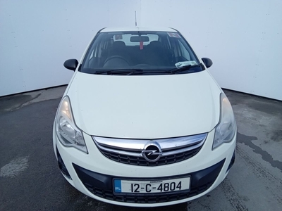 2012 - Opel Corsa Manual