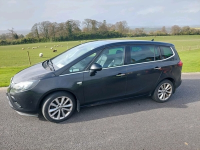 2012 - Opel Zafira Manual