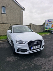 2013 - Audi Q3 Manual