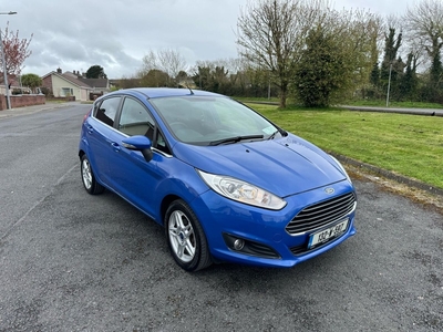 2013 - Ford Fiesta Manual