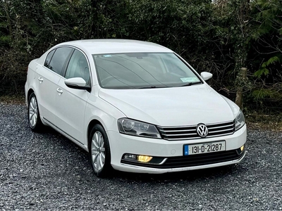 2013 - Volkswagen Passat Automatic