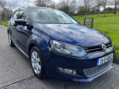 2013 - Volkswagen Polo Automatic