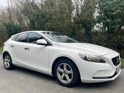 2013 - Volvo V40 Automatic