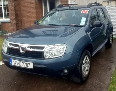 2014 - Dacia Duster Manual