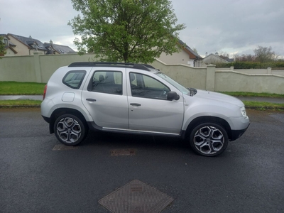 2014 - Dacia Duster Manual