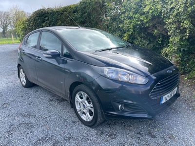 2014 - Ford Fiesta Manual