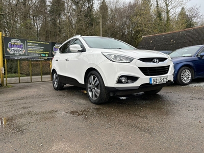 2014 - Hyundai ix35 Manual