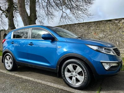 2014 - Kia Sportage Manual