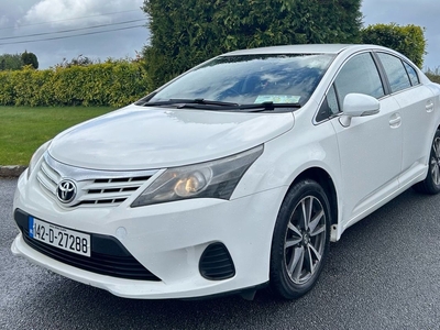 2014 - Toyota Avensis Manual